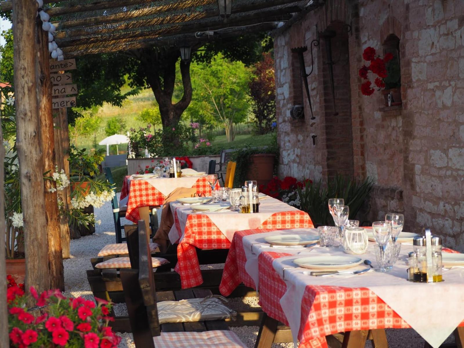 Agriturismo Il Castellaro Sassoferrato Zewnętrze zdjęcie