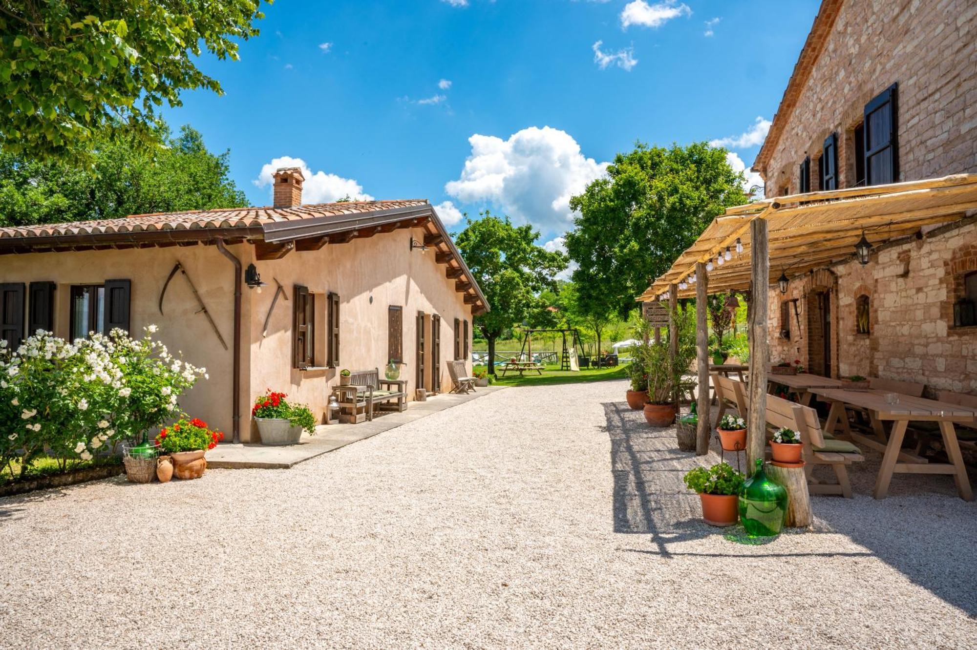 Agriturismo Il Castellaro Sassoferrato Zewnętrze zdjęcie